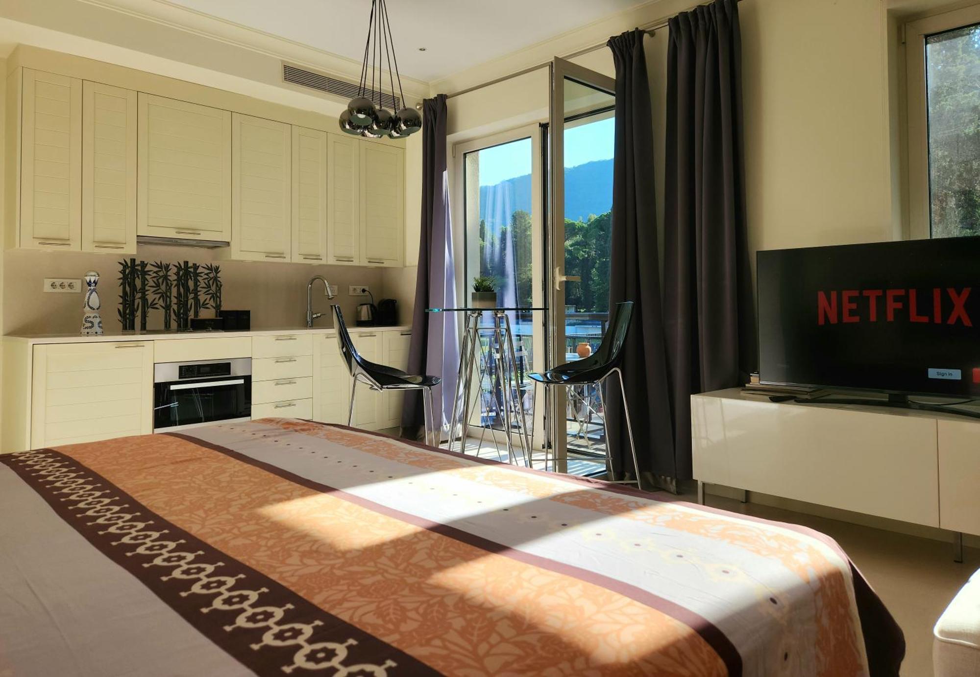 Porto Montenegro Luxury Studio Zeta Tivat Ngoại thất bức ảnh